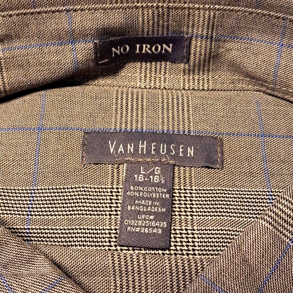 👍NWT Van Heusen Gray Long Sleeve Button-Front Shirt NWT - Picture 3 of 7